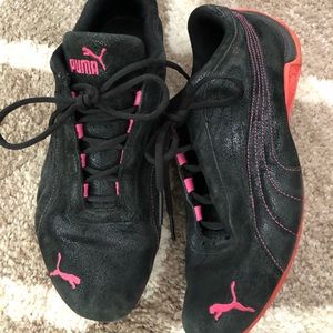 Puma Sneakers